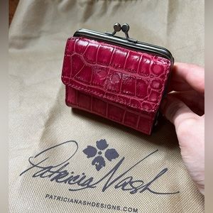 Patricia Nash Astor Leather Wallet